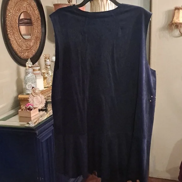 Ruby Rd. vest - Picture 5 of 7